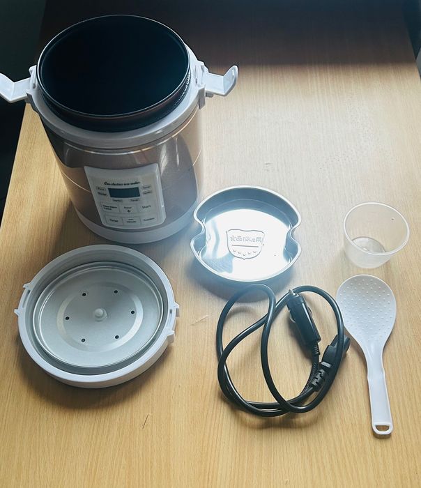 Multicooker Samochodowy 1,6l RyzowarTurystyczny 12V