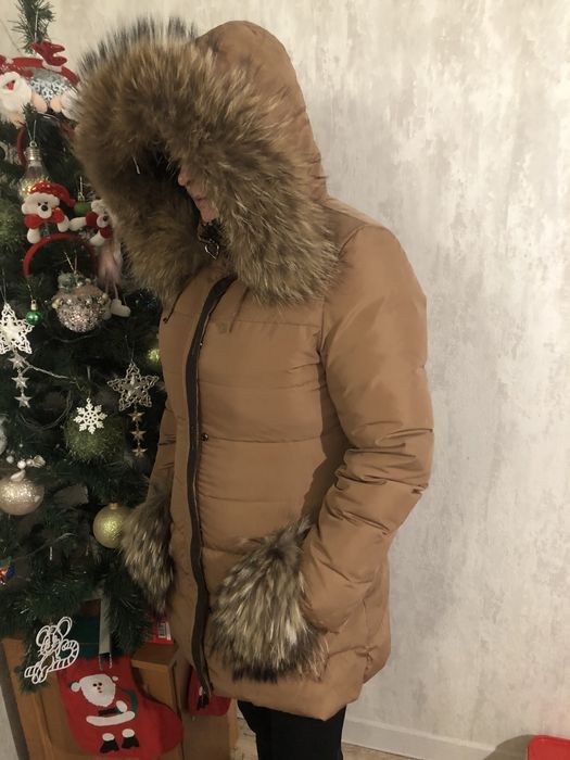 Продам пуховик
