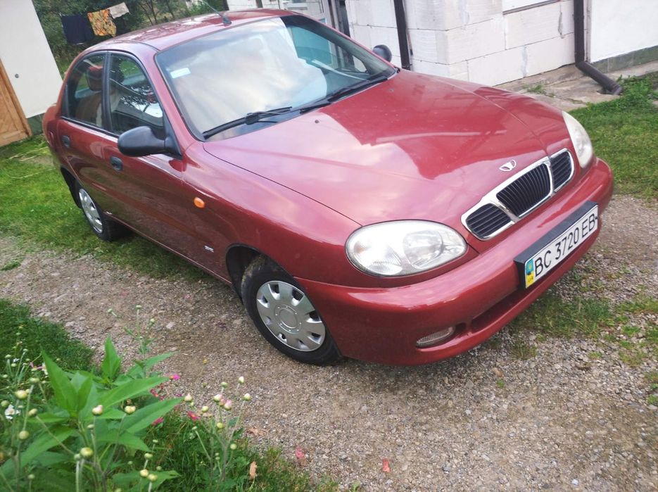 Продам.део ланос.