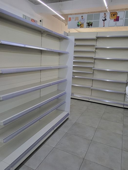 Regały sklepowe gondole