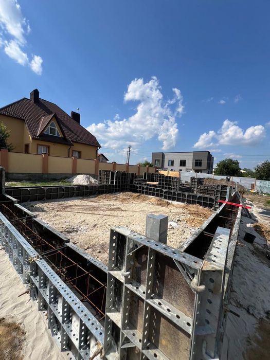 Оренда прокат продаж монолітної стінової фундаментної опалубки
