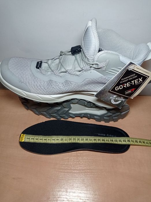 Черевики Lowa Merger GTX 40р.