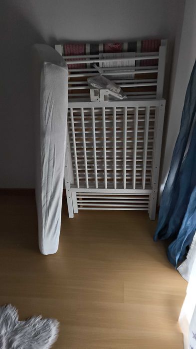 Dá-se Berço Happybear e colchão