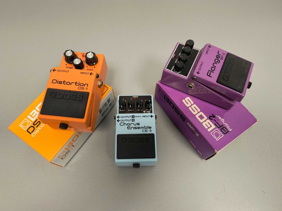 Efekty gitarowe Boss Distortion Chorus Flanger