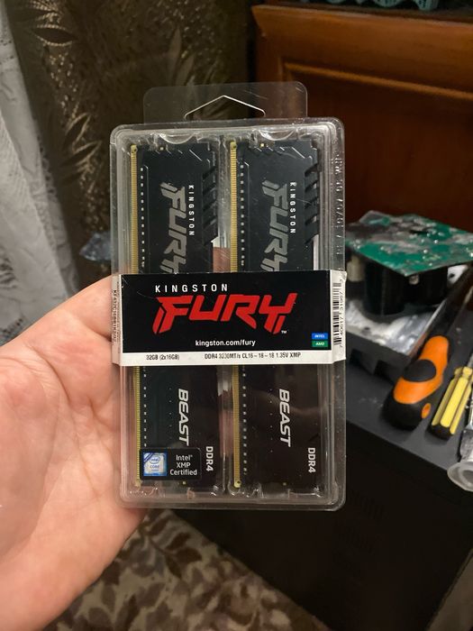 DDR4 32Gb (16x2)Kingston fury beast