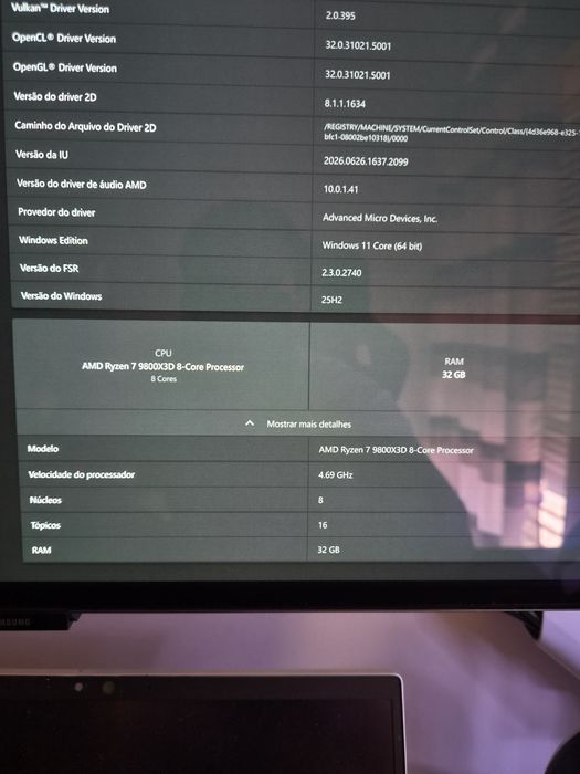 pc gaming como novo | cpu ryzen 9800x3d | gpu sapphire nitro 9070 XT | 32Gb cl30 6000mhz |  water cooler lian li hidroshift lcd | com garantia