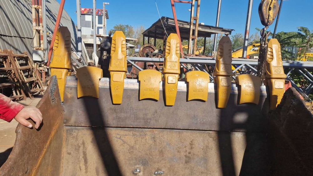 Сталь износостойкая нож ковша Quard Xar Hardox броня