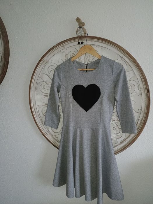 Sukienka dresowa rozmiar 36/38
