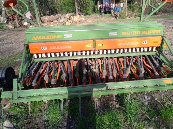 Siewnik talerzowy Amazone D8-30