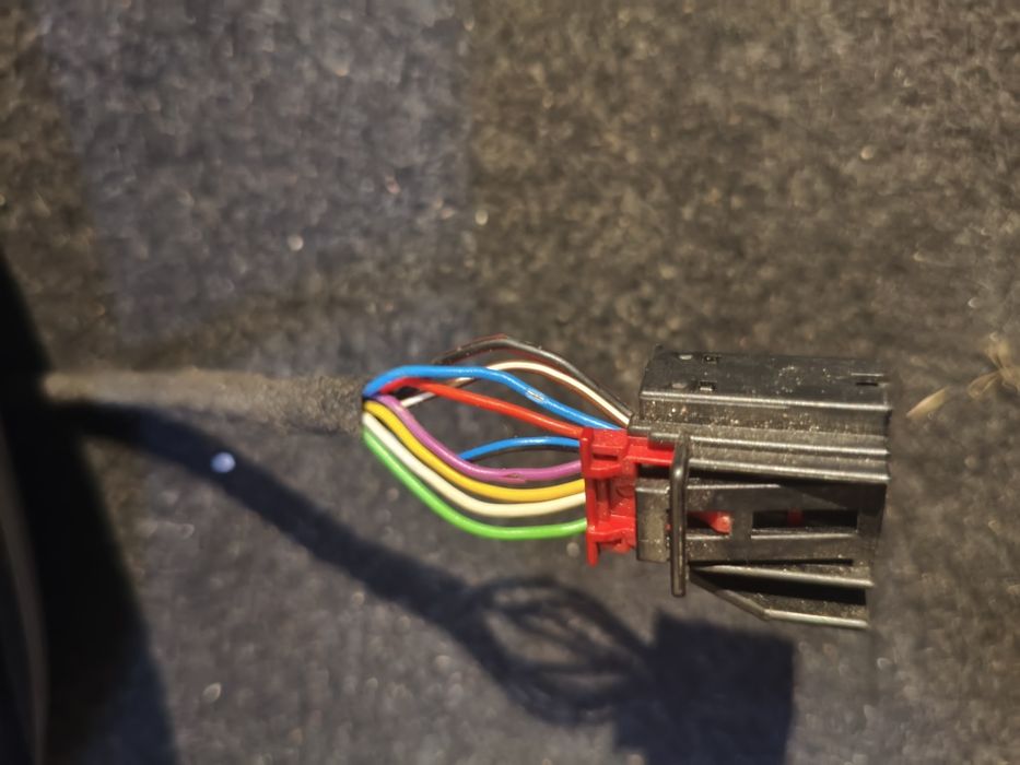 Lusterko zewnętrzne prawe VW Passat B6 L041 Europa 9 pin z doswietleni