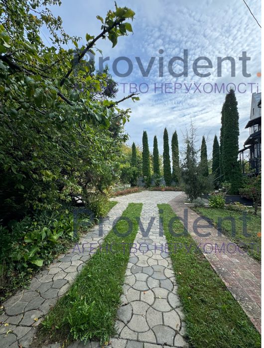 Продаж будинку поруч з центром|270м2
