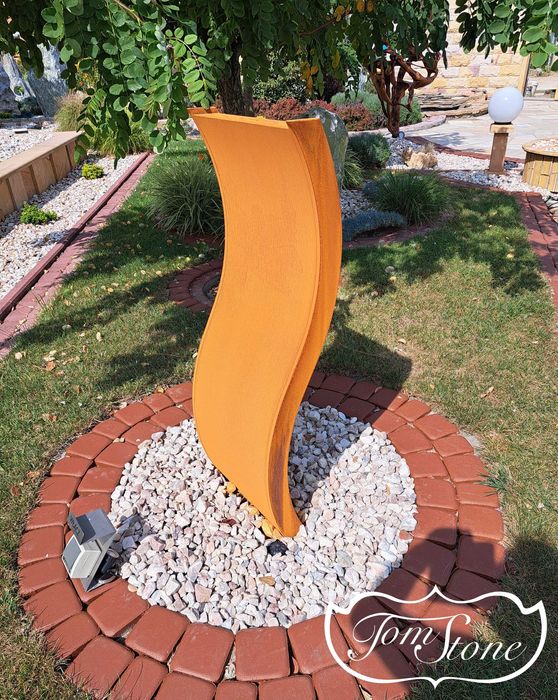 FONTANNA OGRODOWA. FONTANNY ze stali corten. Ściany wodne. Stal corten