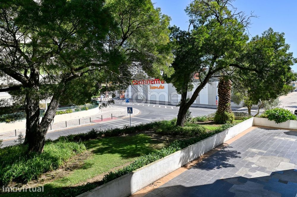 Apartamento T3 Quinta do Marquês - Oeiras