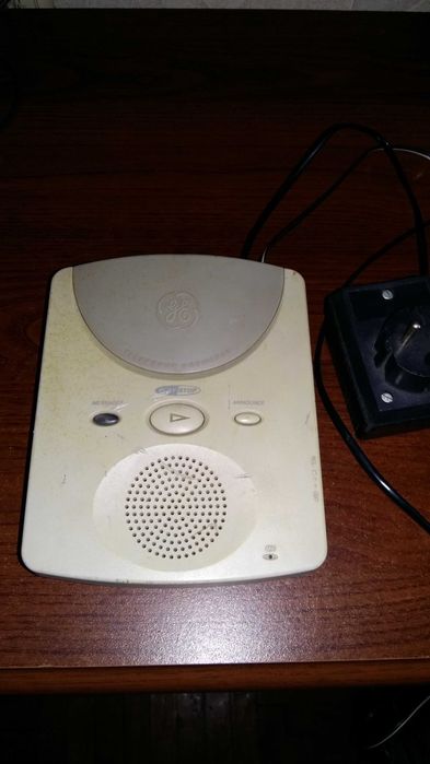 Продается радиотелефон Panasonic KX-TC1461 с кассетным автоответчиком