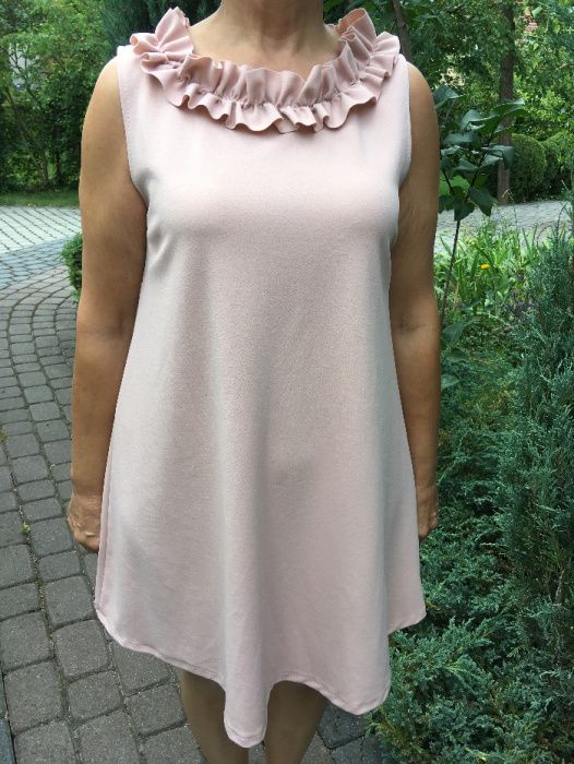 sukienka pudrowy róż komunia wesele