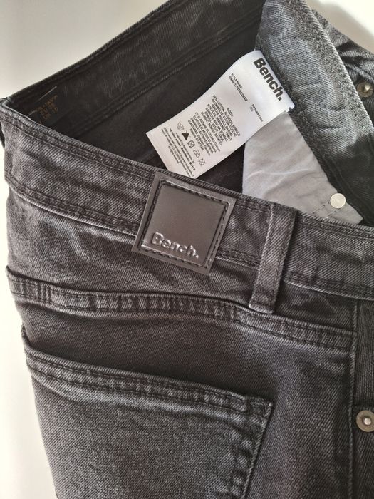 Rozmiar M, Bench grafitowe jeansy flare dzwony, spodnie jeansowe