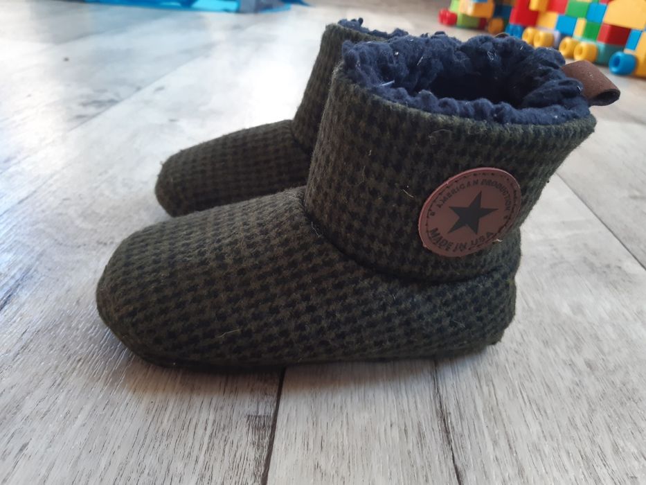 Детские уги, чуни, сапожки, теплы тапки, боти р 23, 13,5см