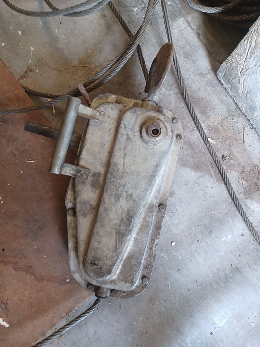 Wyciągarka wciągarka przeciągarka ręczna linowa WS 16b (16kN)