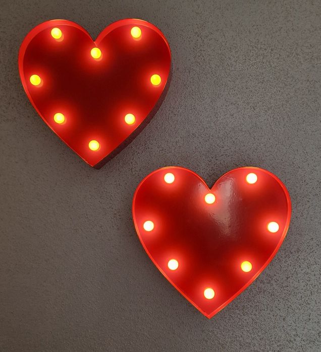 Lampa nocna , Lampka ścienna , Ozdobne oświetlenie.