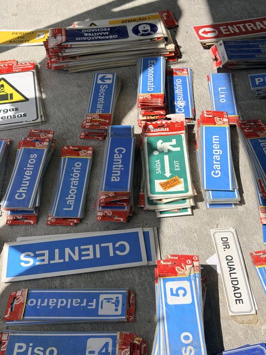 Placas de Sinalização Novas – Diversos Modelos V