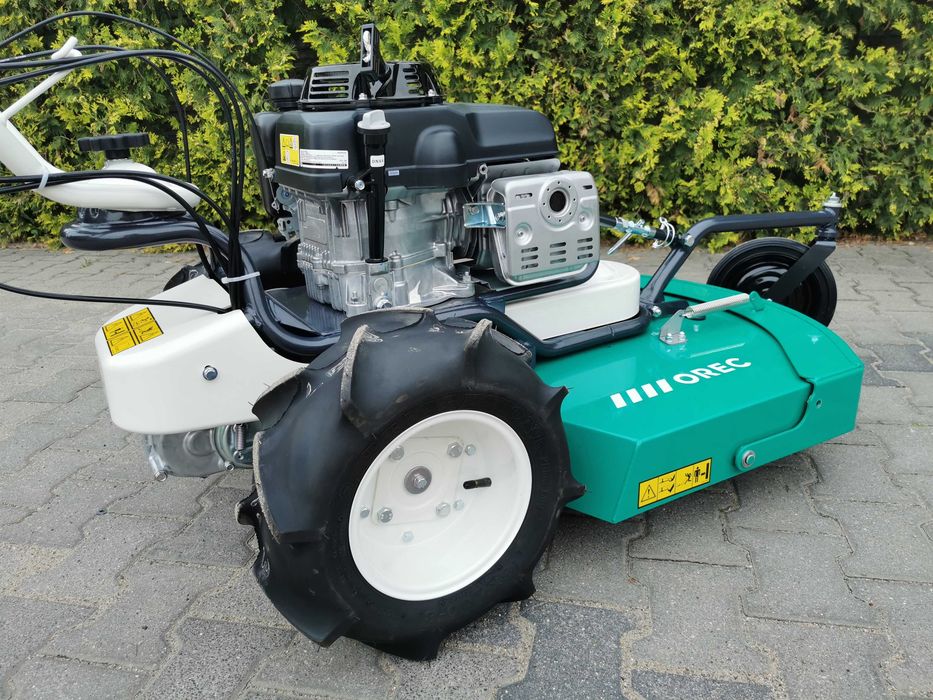 Karczownica rotacyjna OREC SH71H(W) do wysokich traw, zarośli i farm