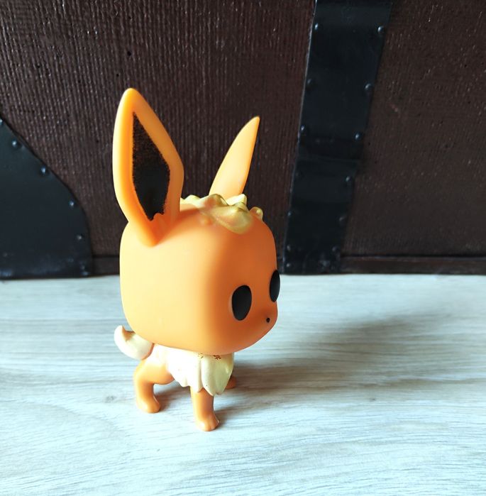 Zabawka Eevee pokemon