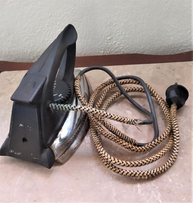 Ferro de Engomar Vintage