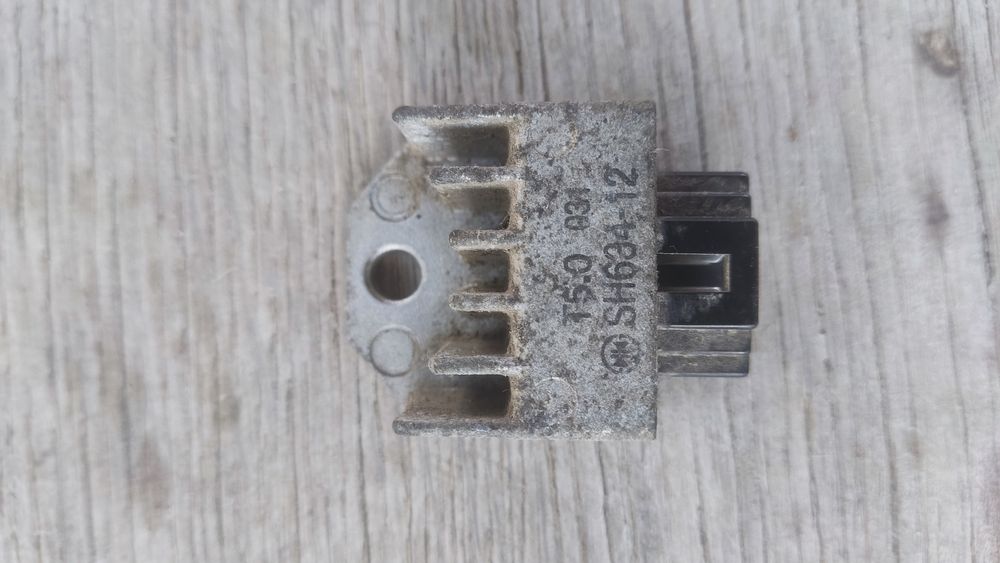 Продам реле напряжения на Honda Dio 34/35, оригинал