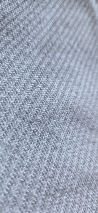 Biala bluza sweter pull&bear S