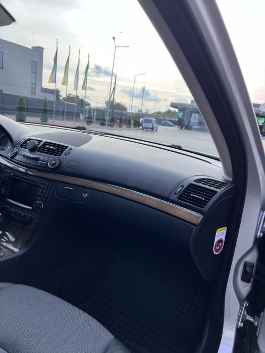 Мерседес Е211 3.0CDI 2009р. Avangard