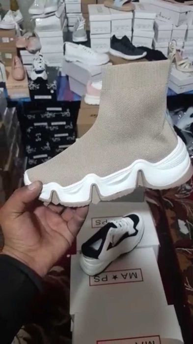 NOWE HIT Buty skarpetkowe 38 beżowe