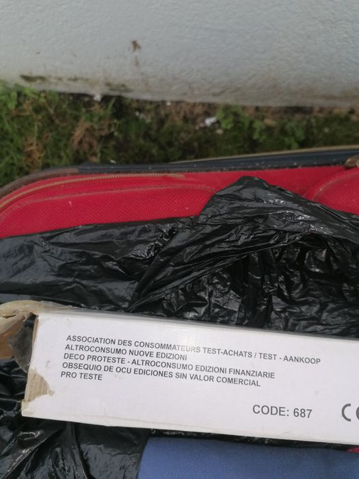 Vendo aparelho de DVD 2 inúmeros cabos de internet e 21 pinos
