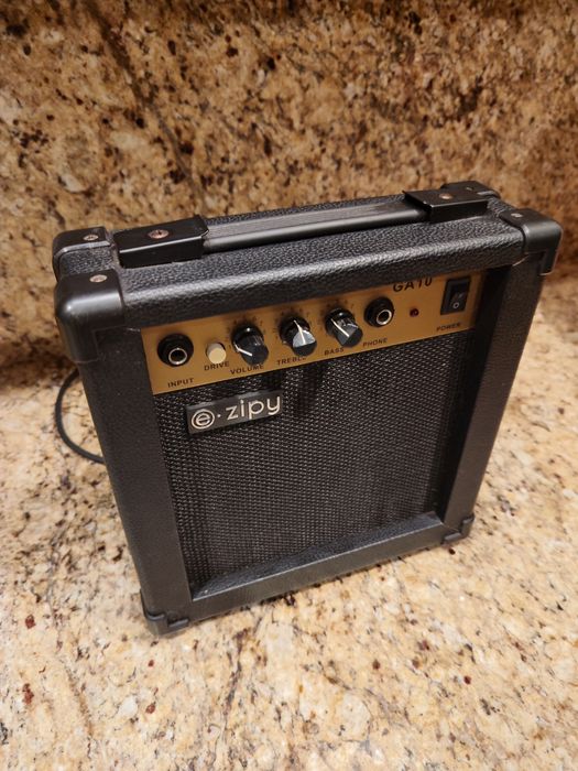 Amplificador de Guitarra E-Zipy GA10