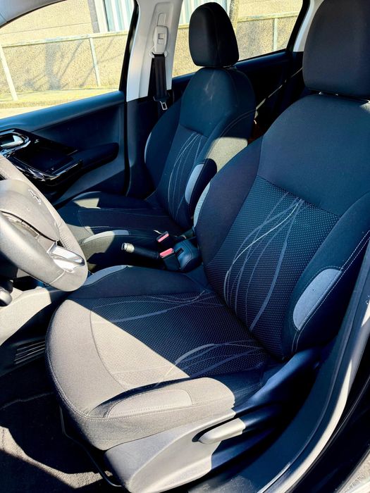 Peugeot 208 1.4 HDI