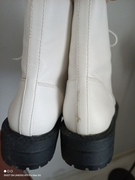 Buty botki białe workery  39 Dorothy Perkins
