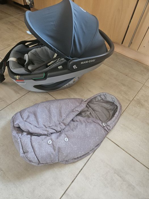 Fotelik Maxi Cosi coral