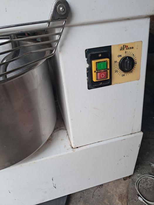 Тестомес профессиональный