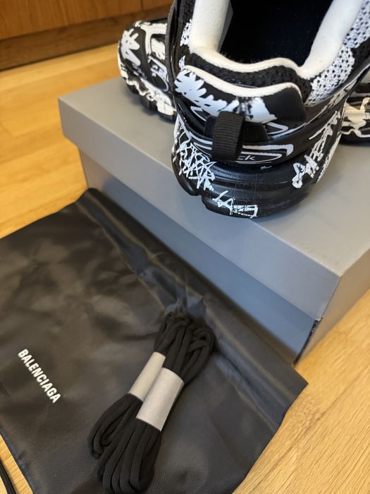 Buty Balenciaga r 44 Track Sneaker All Black Graffiti
