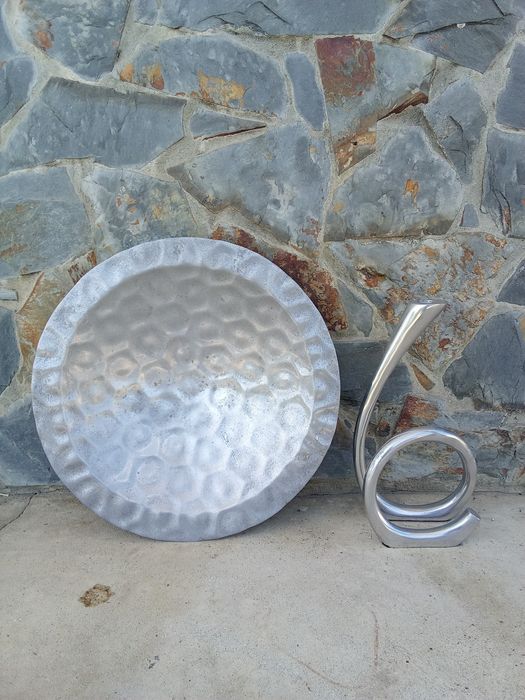 Velharias e loiças antigas