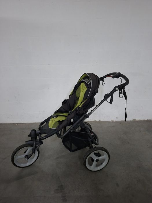 Carro bebé BebeConfort I-trek com saco-cama