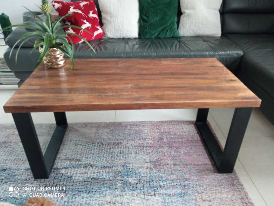 Ława drewniana w stylu industrialnym