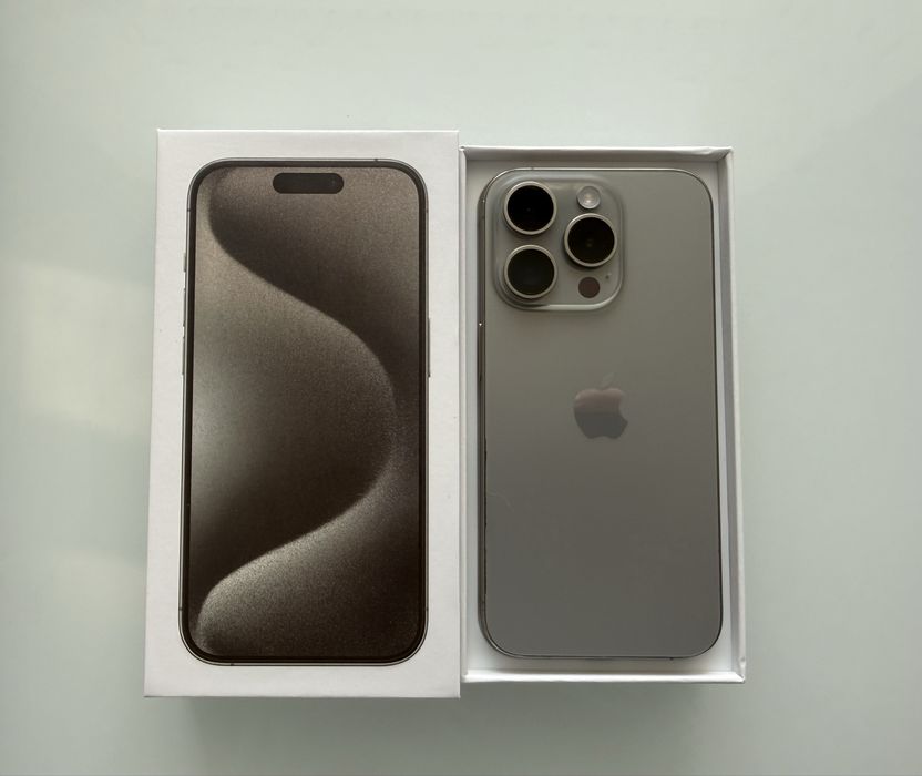 Apple iPhone 15 Pro 256 GB Natural Titanium