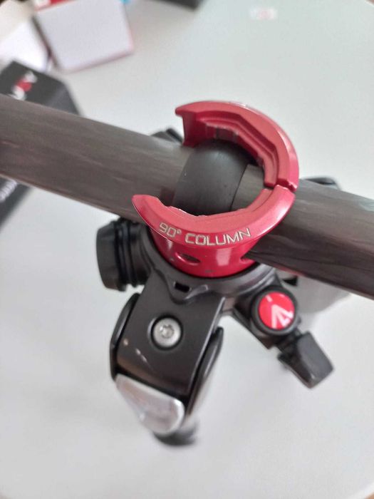 Штатив Manfrotto MT055CXPRO4 + Сумка для штатива Manfrotto MBAG70N