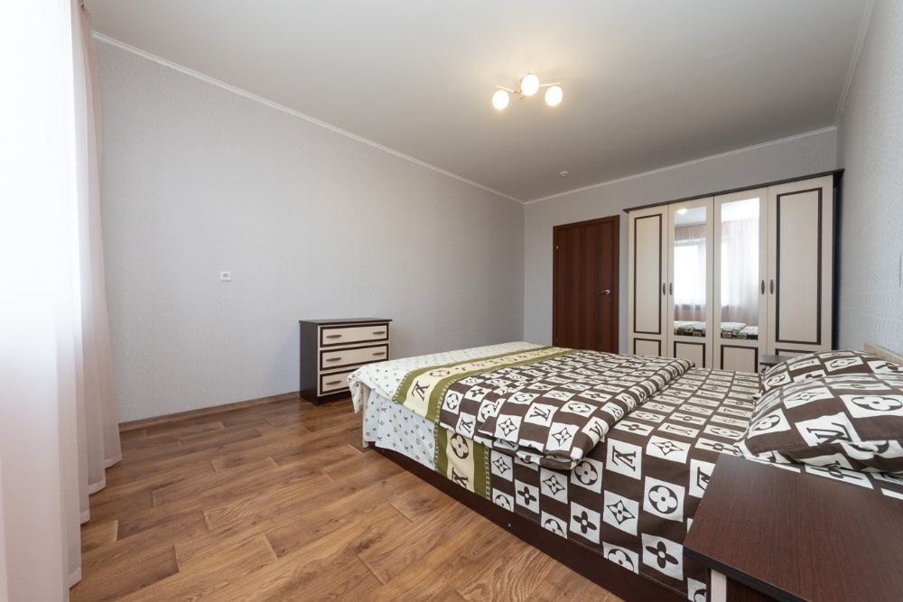 Подобово.Квартира в ЖК Акцент на ВДНГ,Генератор!Метро Іподром, Теремки