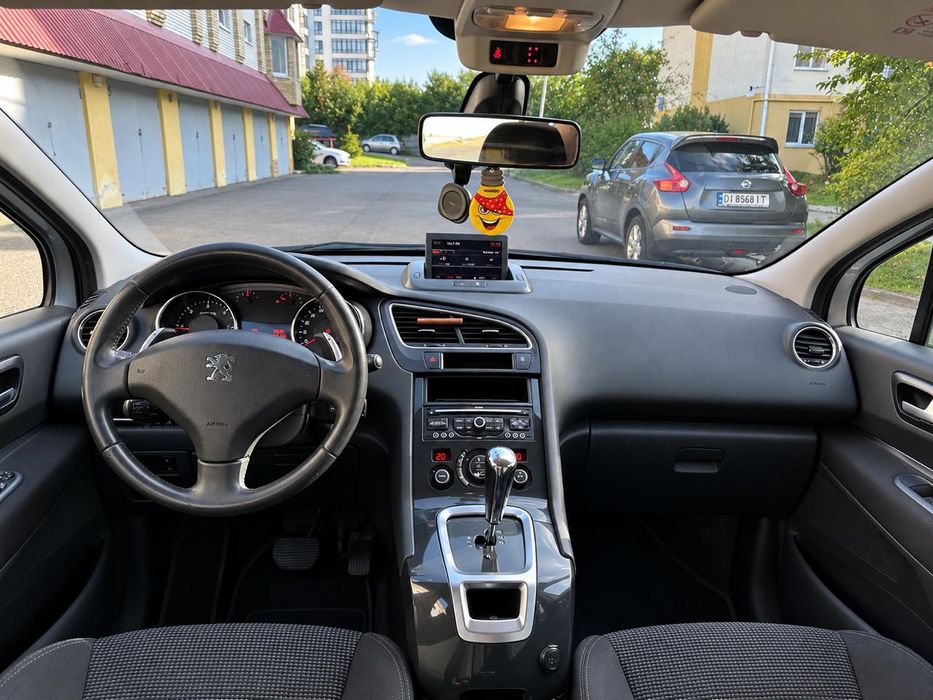 Пежо 5008 Дизель Автомат 7 місць