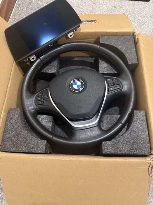 Volante e Display BMW 3GT