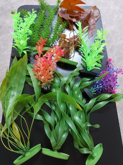 Штучні водорості для акваріума