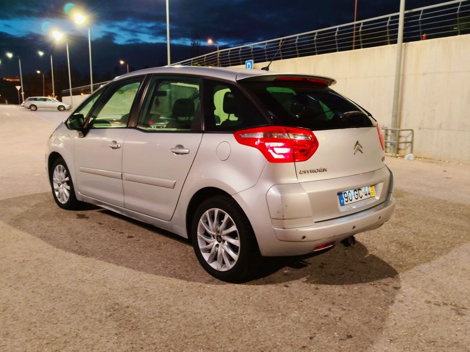 Citroën C4 Picasso 2008 — photo 3