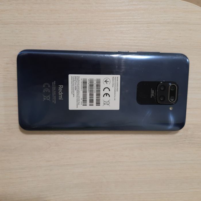 Продам Redmi note 9  4/128