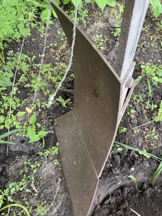 Продам плуг до міні трактора